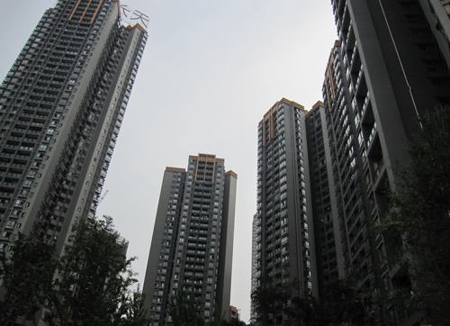 ���̰���